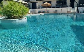 Hotel Hibiscus